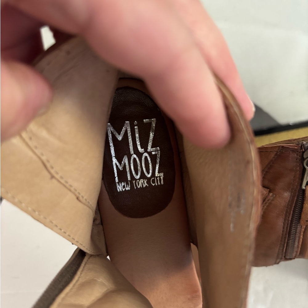 Miz Mooz brandy leather Azavea heeled sandals - Picture 9 of 14